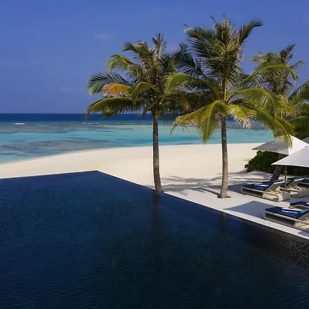 Kuredhivaru Resort And Spa - Maldives-3